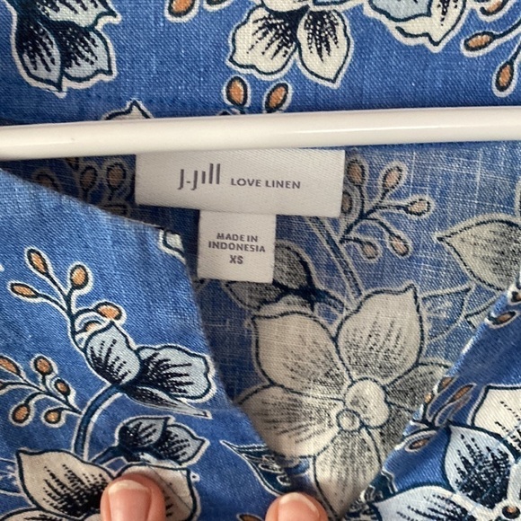 J Jill linen floral top - Picture 4 of 6